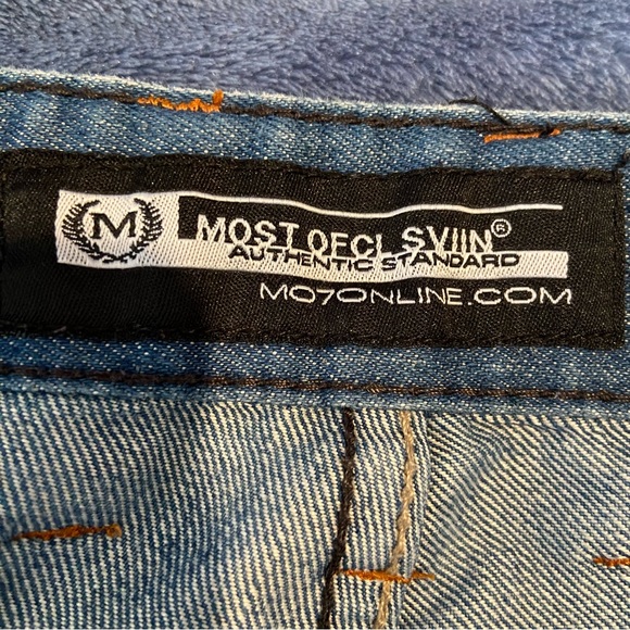 Light Wash Mens Jeans 44X32 Casual Neutral Most OFCL Athleisure Straight Loose - Picture 2 of 7